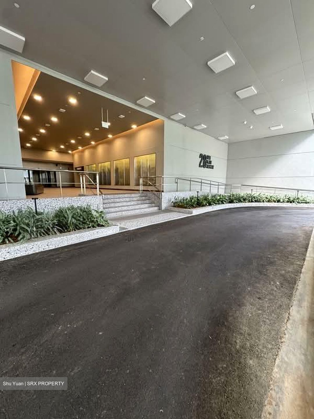 Ayer Rajah Crescent (D5), Factory #581725891